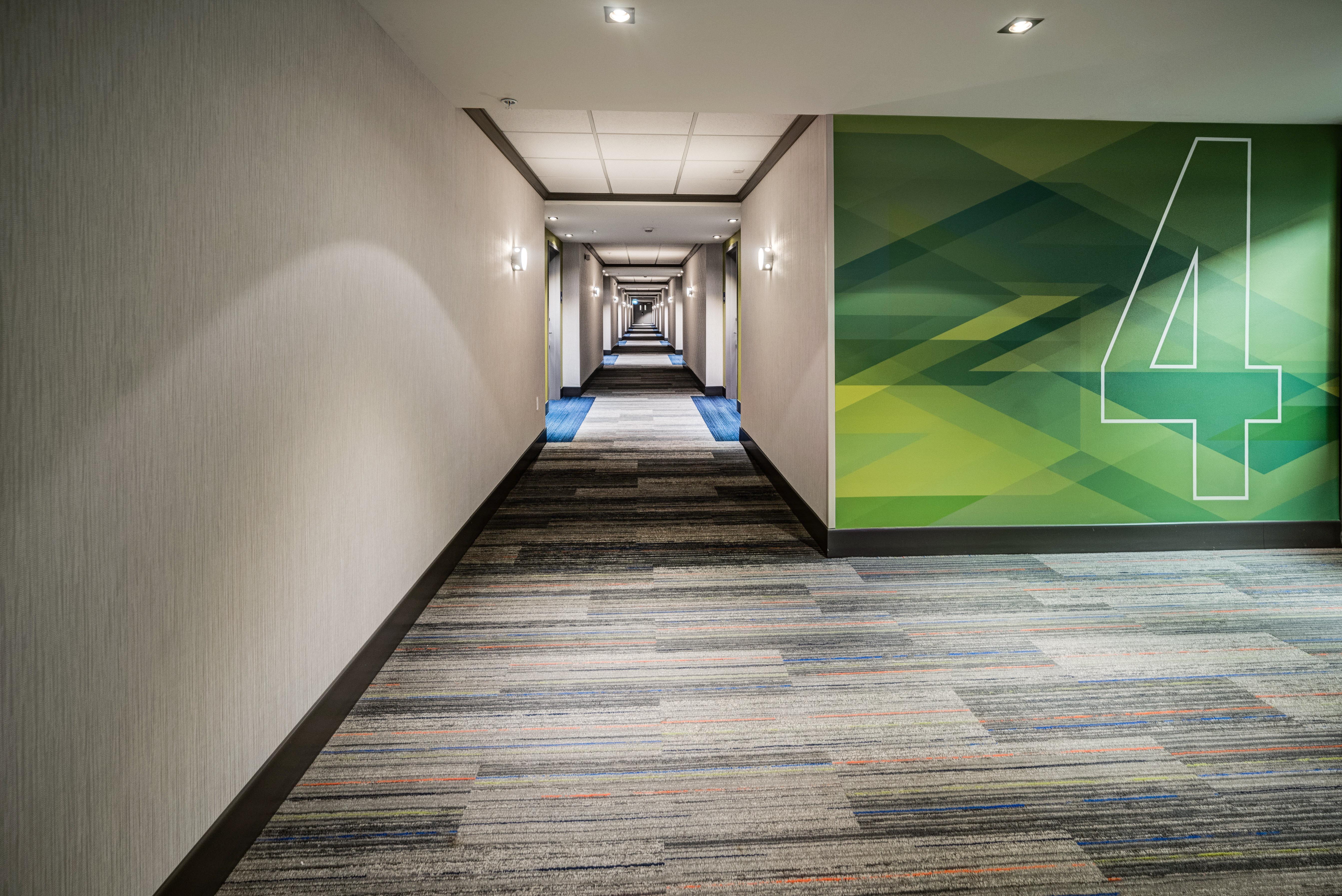 Holiday Inn Express & Suites - West Edmonton-Mall Area By Ihg Exterior photo